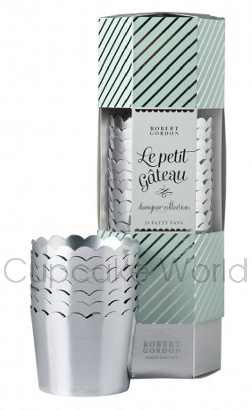 ROBERT GORDON PREMIUM SHINY SILVER PAPER BAKING CUPS PETIT 25PCS ROBERT GORDON PREMIUM SHINY SILVER PAPER BAKING CUPS PETIT 25PCS